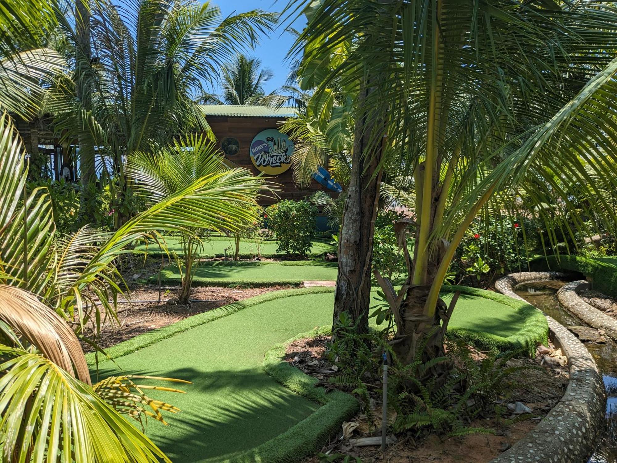 Rorys Beach Bar Фукуок Екстер'єр фото